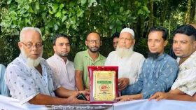 বারহালে শাহ্ মো: ফয়ছল কল্যাণ ট্রাস্টের সার্বিক সহযোগিতায় রাস্তার সংস্কার কাজের উদ্বোধন