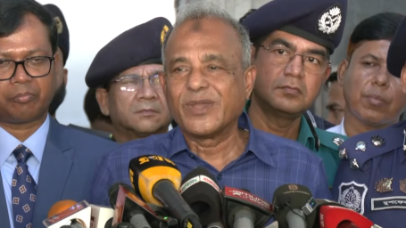 নির্বাচনে সেনাবাহিনীর পাশাপাশি বিমান ও নৌবাহিনীকে কাজে লাগানো হবে: সিলেটে স্বরাষ্ট্র উপদেষ্টা