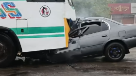 সিলেটে বাস ও প্রাইভেট কারের মুখোমুখি সংঘর্ষে বাবা-মেয়ে নিহত