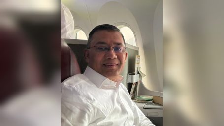 তারেক রহমানকে বহনকারী বিমান সিলেটে অবতরণ