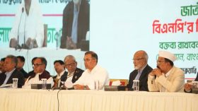 গণতন্ত্রের মুক্তির জন্য সরকার ও বিরোধী দলের দায়িত্বশীল আচরণ প্রয়োজন : তারেক রহমান